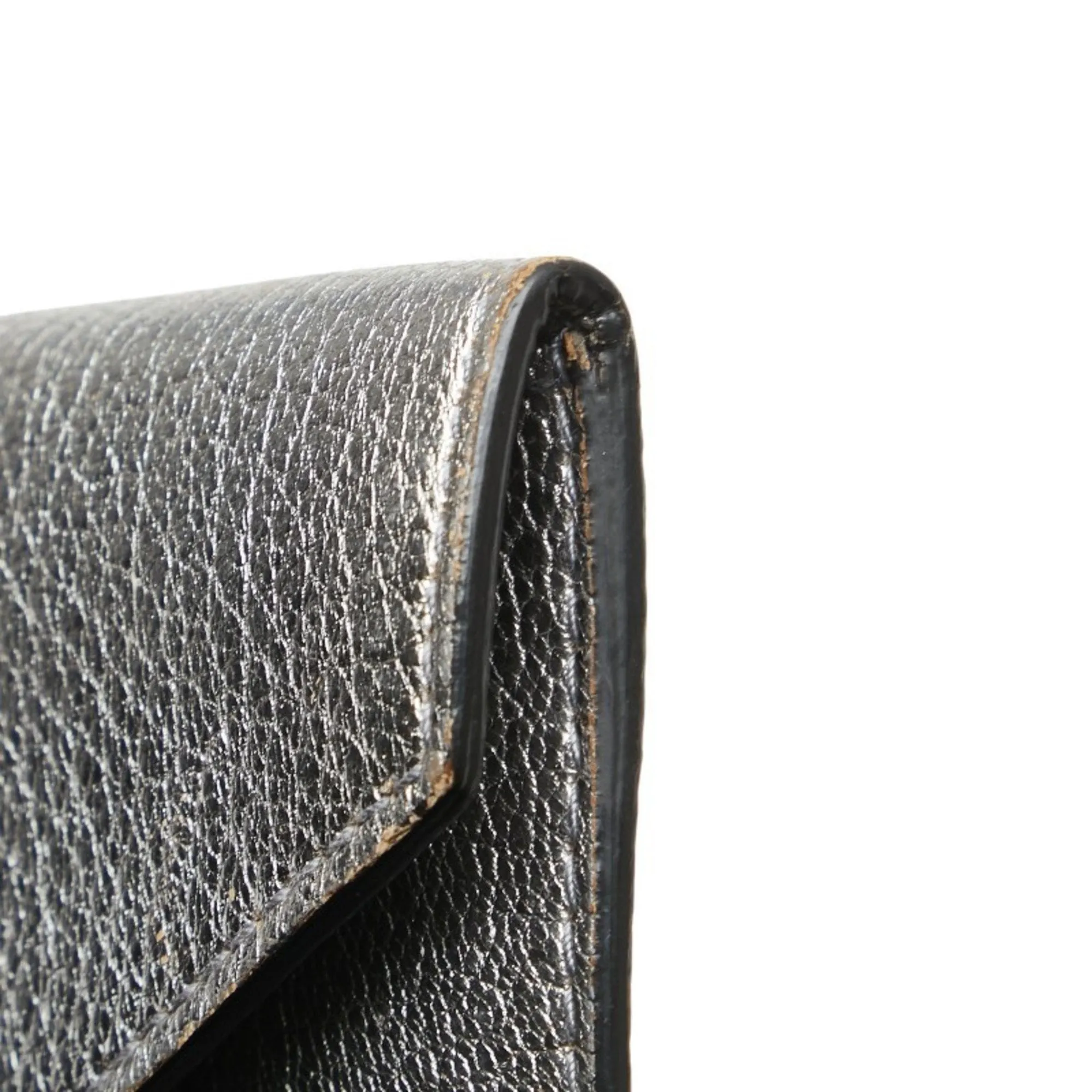 Miu Miu  Leather Wallet (Bi-Fold) (Pre-Owned)