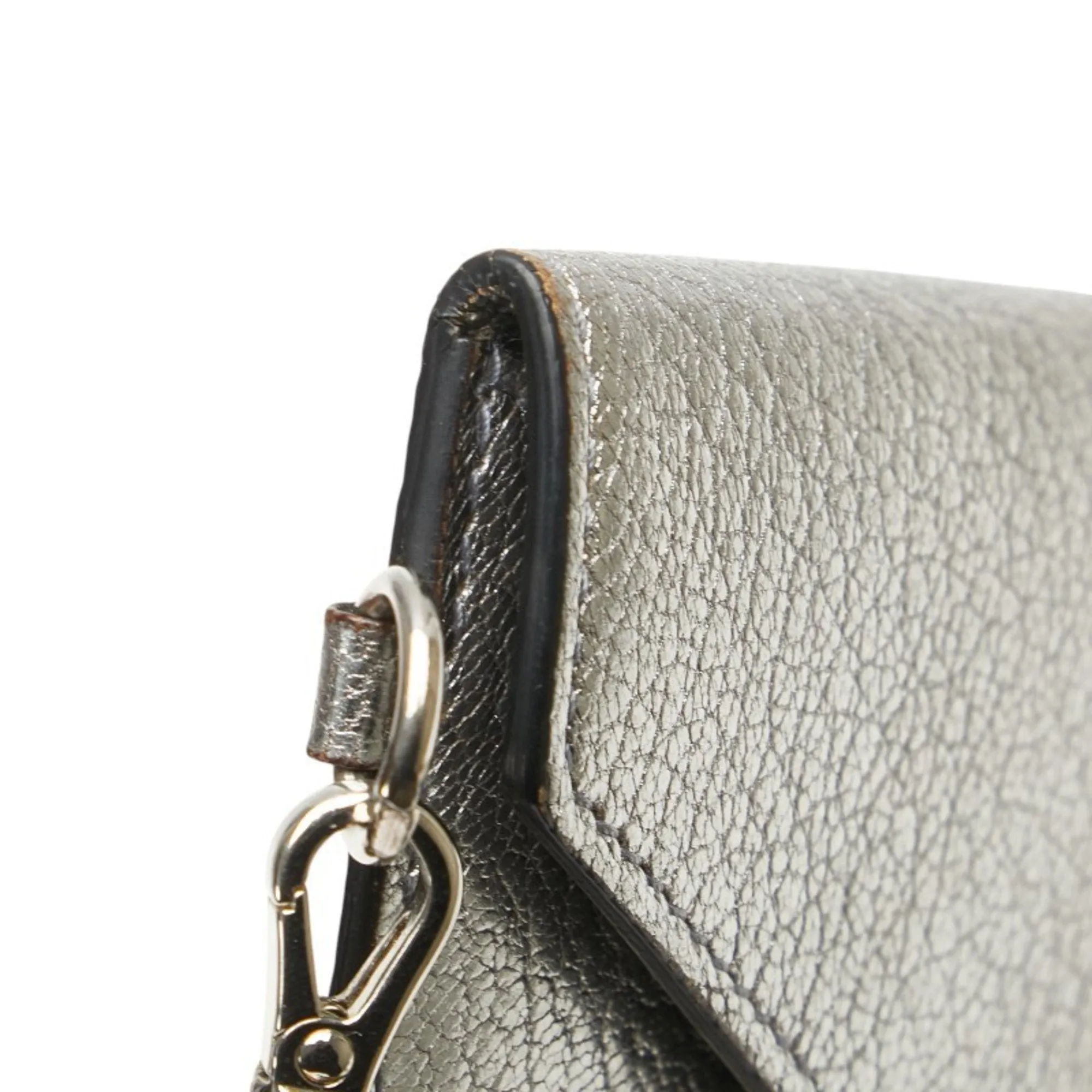 Miu Miu  Leather Wallet (Bi-Fold) (Pre-Owned)