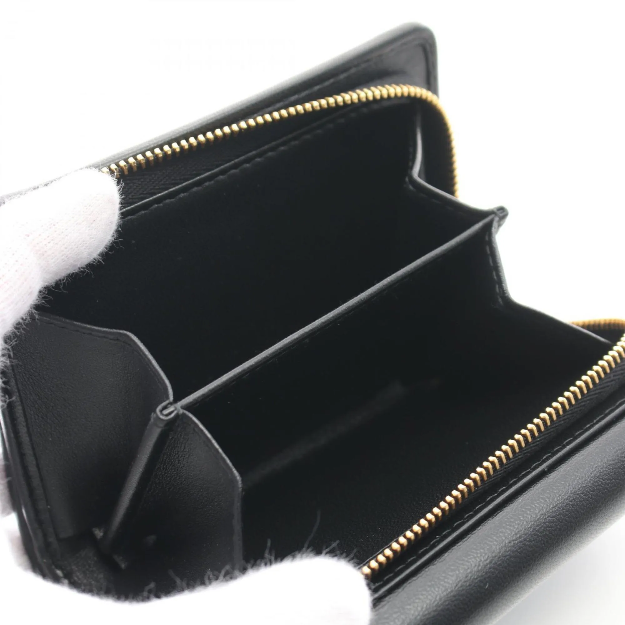 Miu Miu Leather Wallet (Tri-Fold) (Pre-Owned)