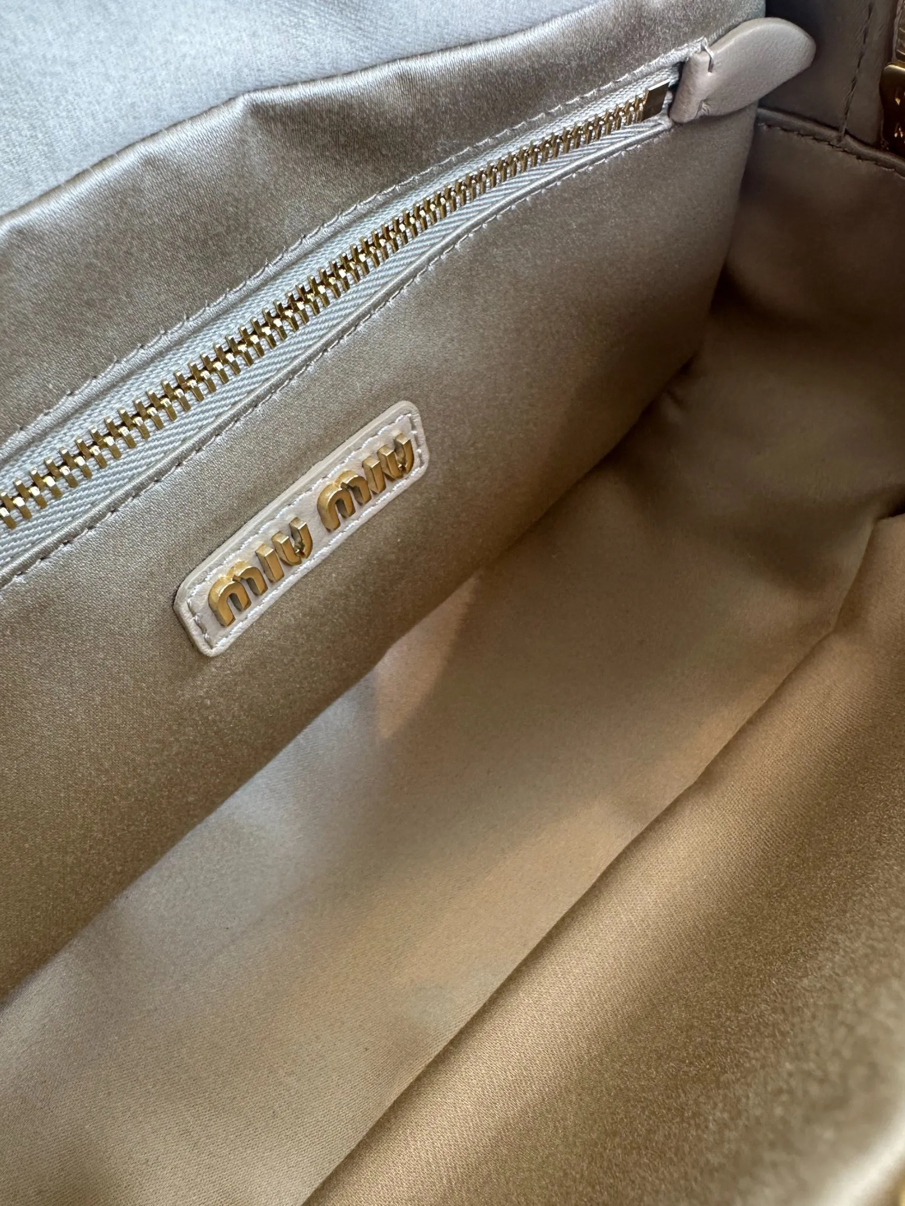 MiuMiu Cream Matellasse Nappa Leather Arcadie Crossbody