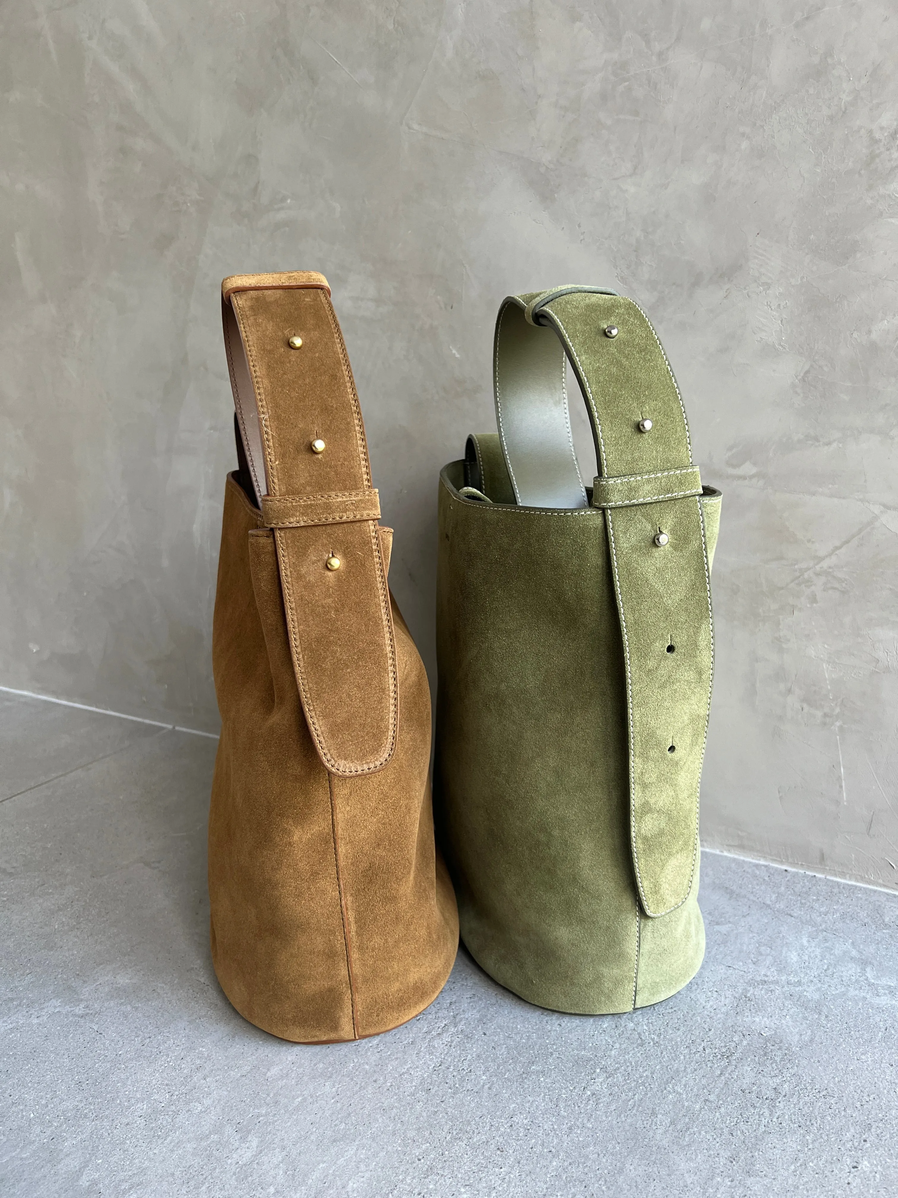 Norma Tote, Suede, Moss