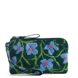 Outlet Ultralight Essential Zip Wristlet
