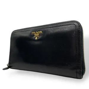 Prada Leather Long Wallet (Bi-Fold) (Pre-Owned)