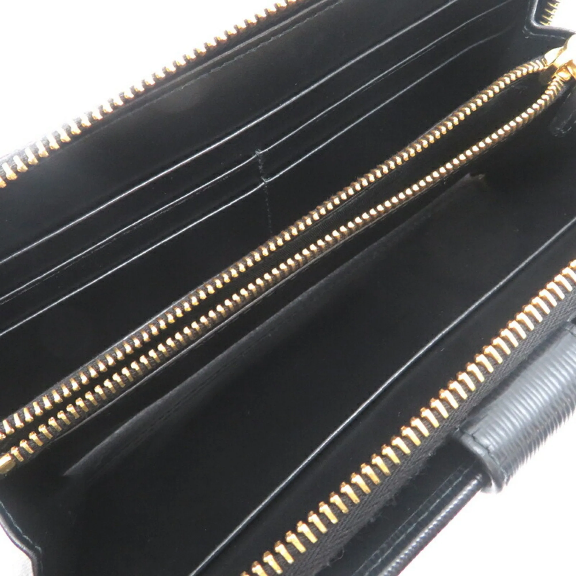 Prada Leather Long Wallet (Bi-Fold) (Pre-Owned)