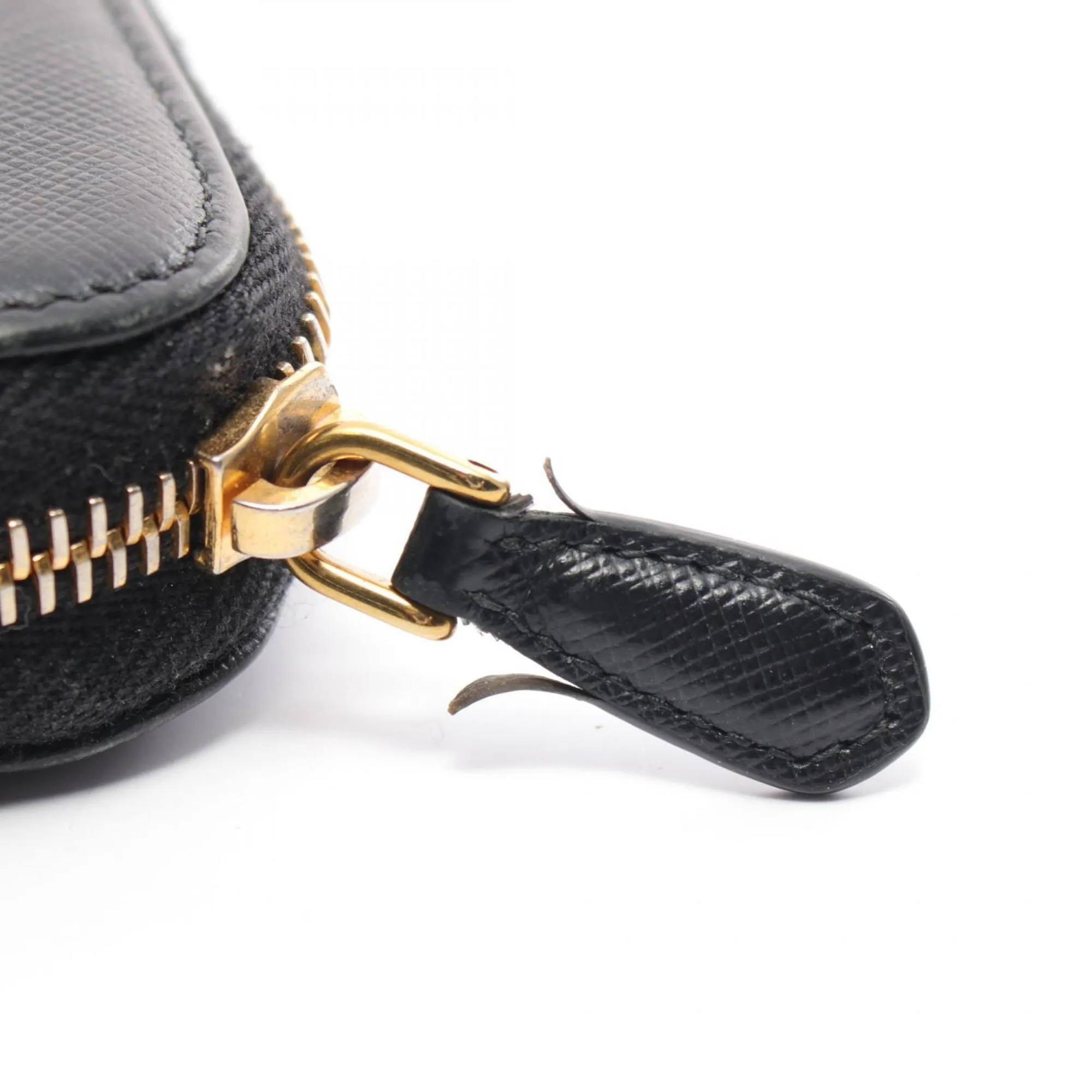 Prada Leather Long Wallet (Bi-Fold) (Pre-Owned)