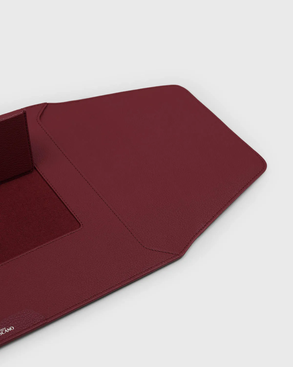 Ryo Portable Deskpad (Cherry)