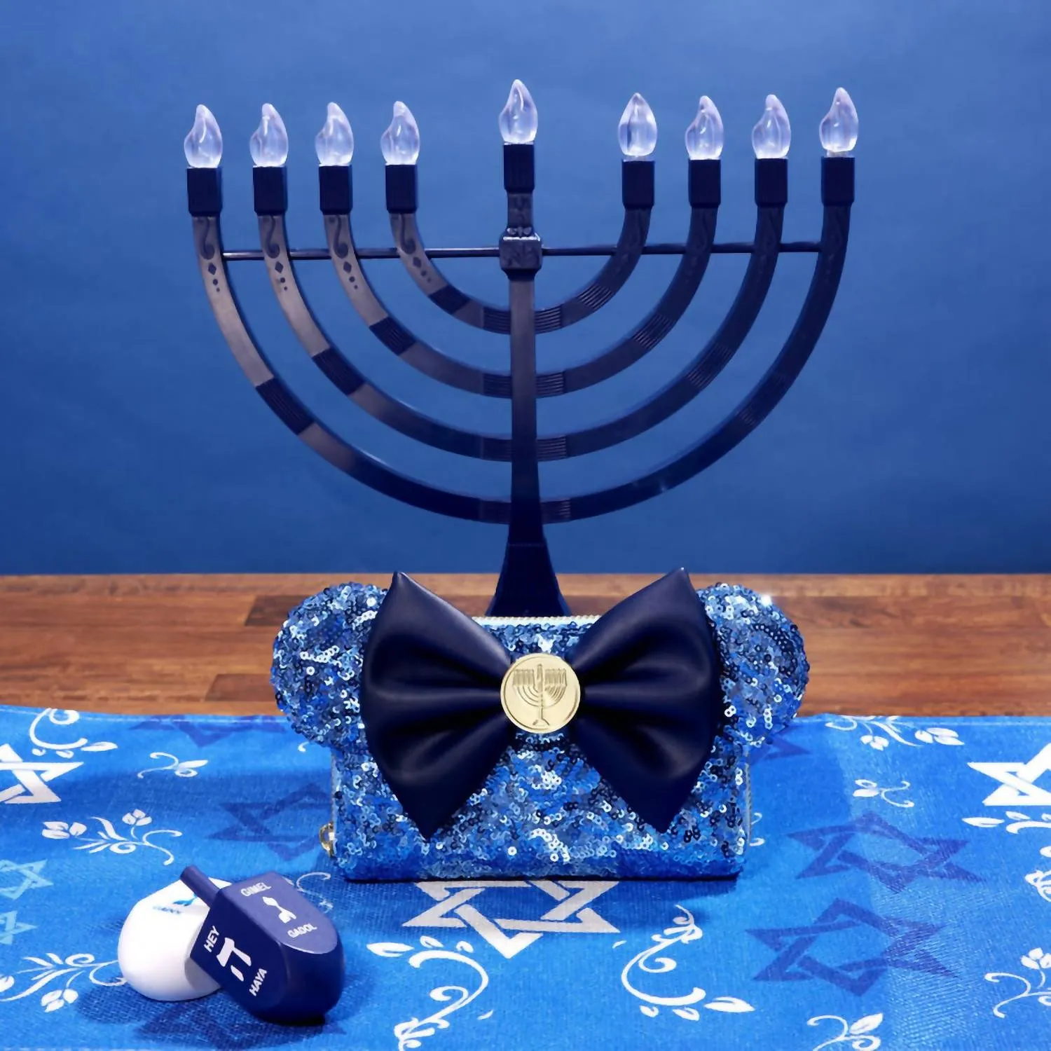 Women's Minnie Mouse Hanukkah Menorah Wallet In Blue